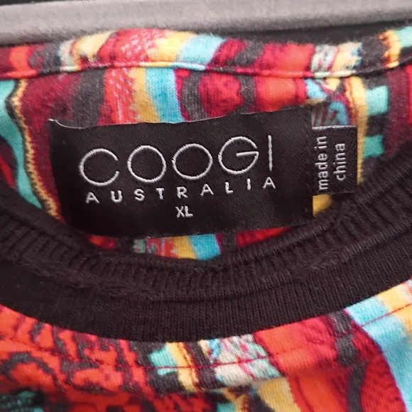 COOGI Vibrant Multicolor Short Sleeve Tee - Picture 4 of 4